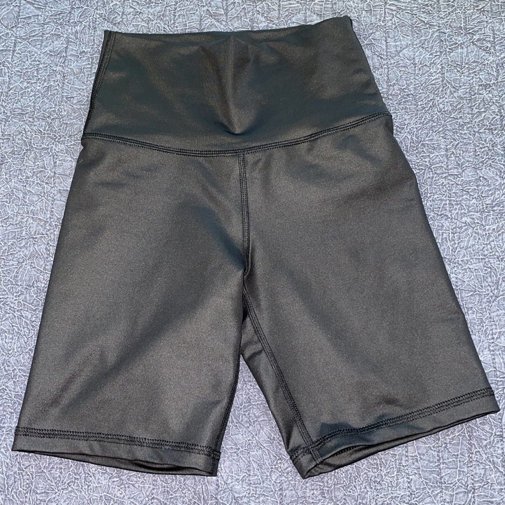Sold ❣️ Aerie Shine Play Bike Shorts